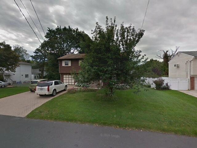 House image located at Deer Park, NY 11729