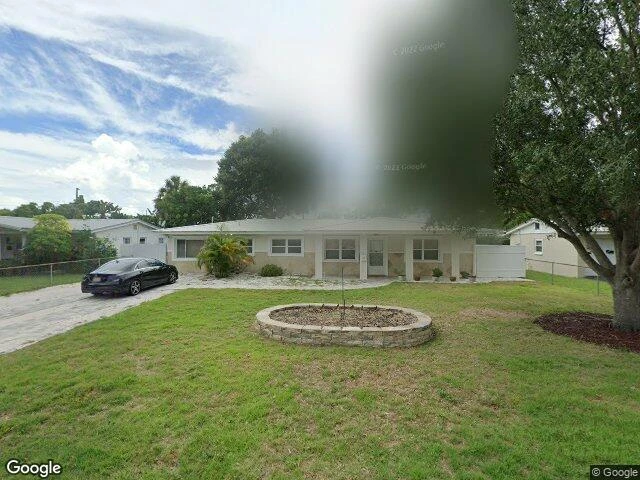 House image located at Saint Petersburg, FL 33702