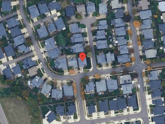 House image located at Eugene, OR 97404