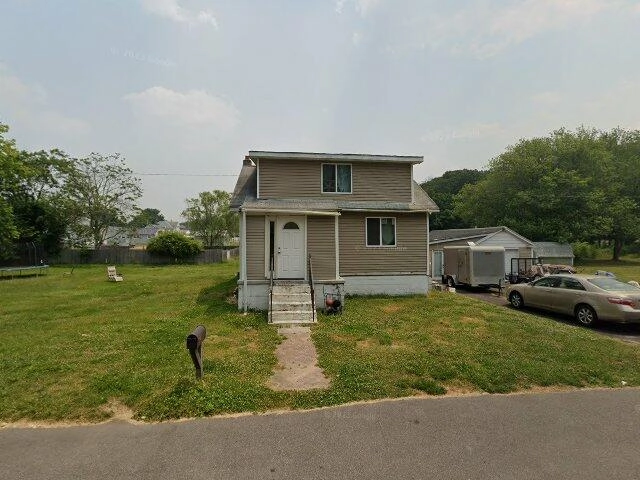 House image located at Clayton, NJ 08312