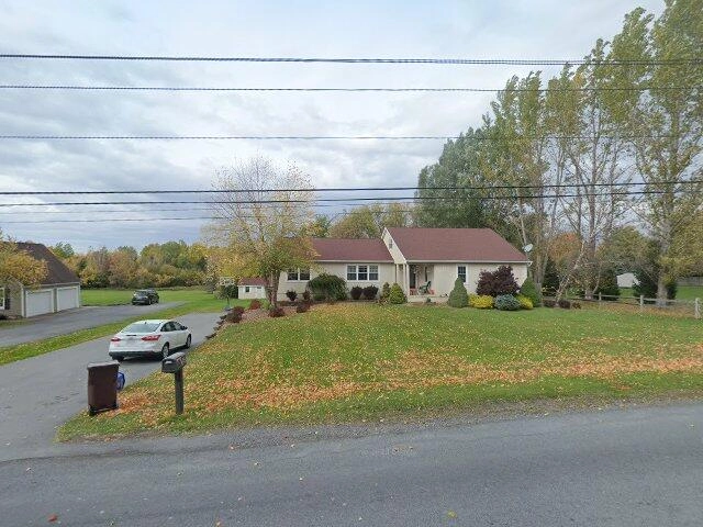 House image located at New Hartford, NY 13413