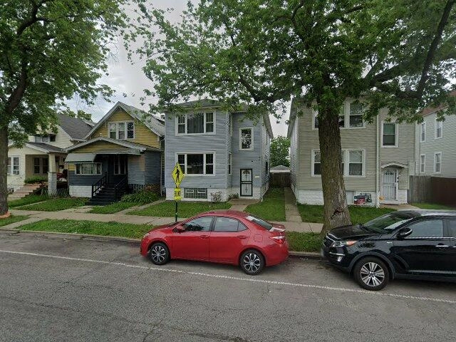 House image located at Chicago, IL 60628