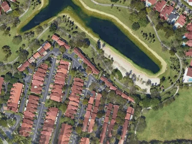 House image located at Miami, FL 33196