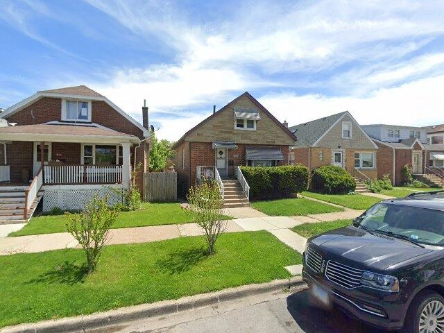 House image located at Chicago, IL 60639