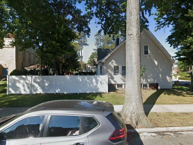 House image located at Houston, TX 77030