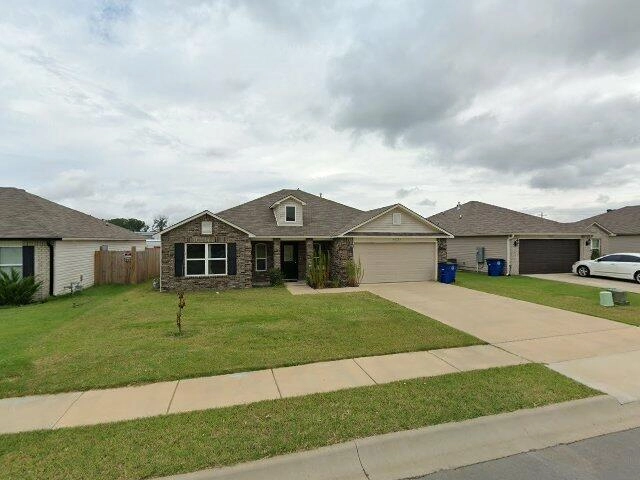 House image located at Maumelle, AR 72113