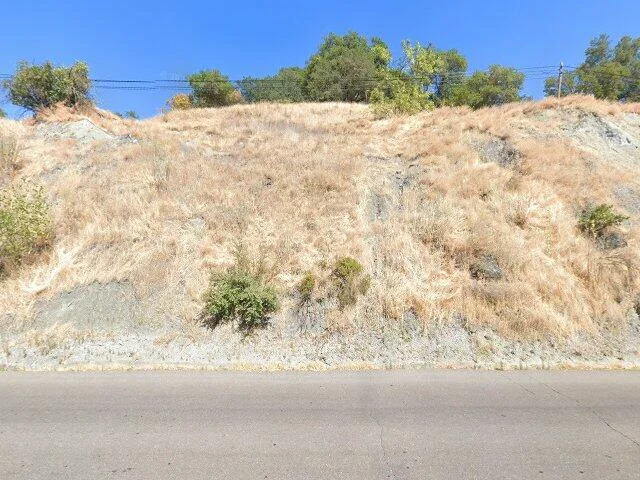 House image located at Cloverdale, CA 95425