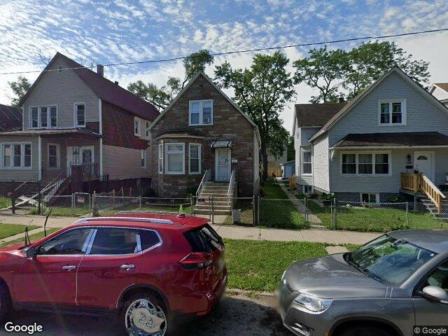 House image located at Chicago, IL 60628