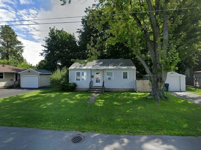 House image located at Oneida, NY 13421