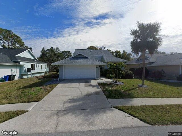 House image located at Tarpon Springs, FL 34689