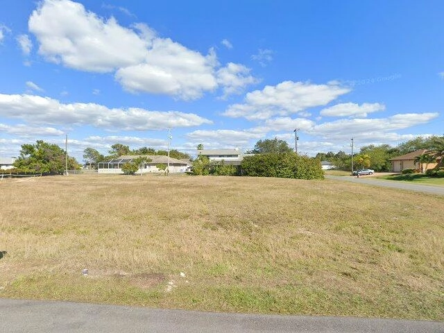House image located at Cape Coral, FL 33909