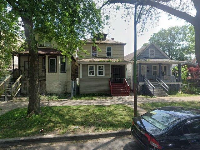 House image located at Chicago, IL 60617