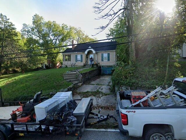House image located at Cincinnati, OH 45230
