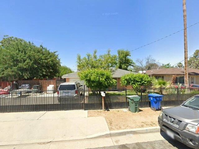 House image located at Bakersfield, CA 93305