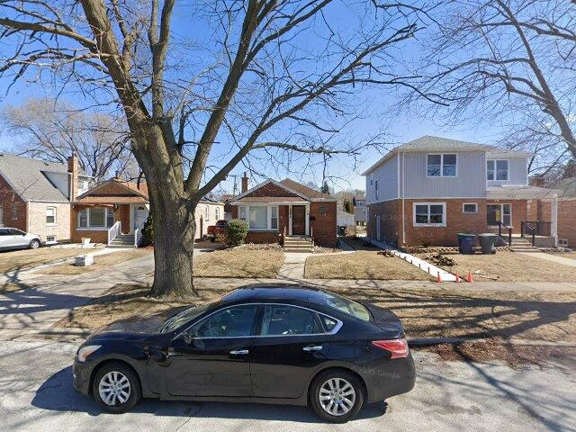 House image located at Evergreen Park, IL 60805