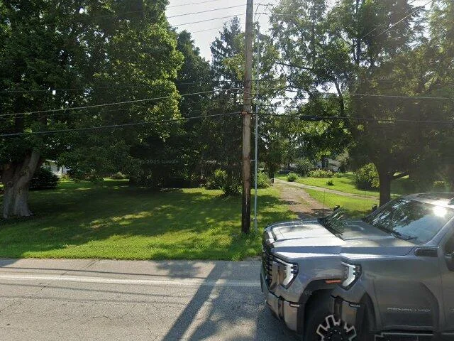 House image located at Indianapolis, IN 46217