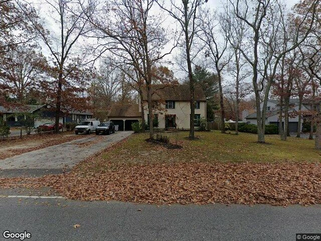 House image located at Vineland, NJ 08361