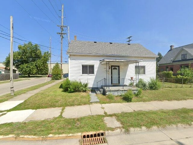 House image located at Shelbyville, IN 46176