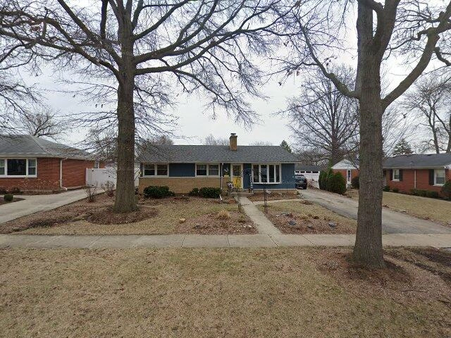 House image located at Lombard, IL 60148