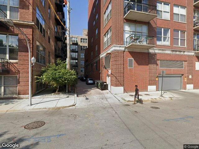 House image located at Chicago, IL 60607