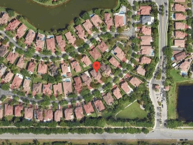 House image located at Hollywood, FL 33027