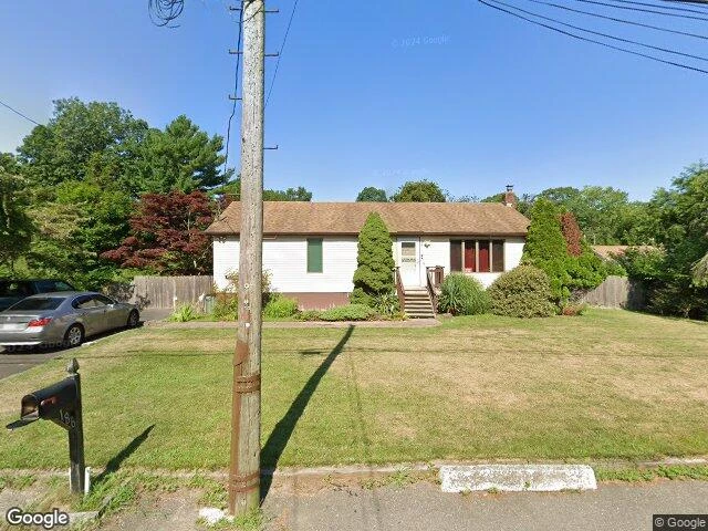 House image located at Mastic Beach, NY 11951