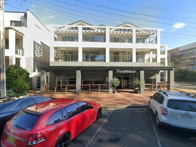 House image located at Chicopee, MA 01020