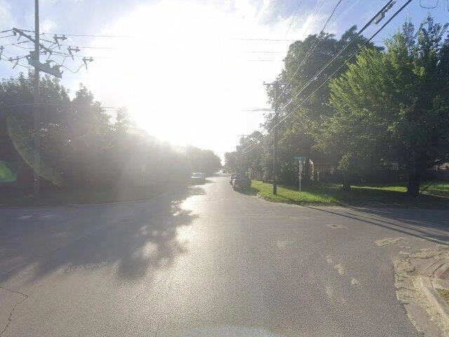 House image located at Columbus, OH 43204