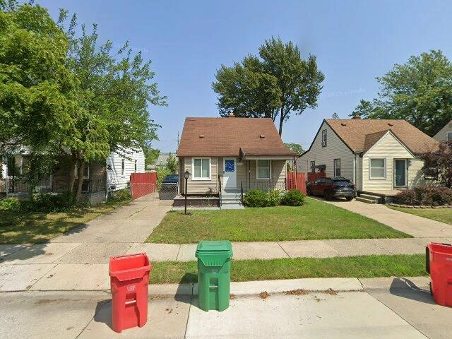 House image located at Eastpointe, MI 48021