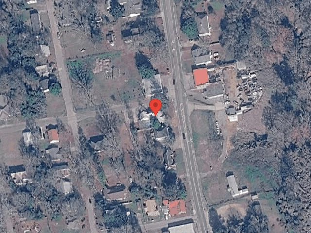 House image located at Tallassee, AL 36078