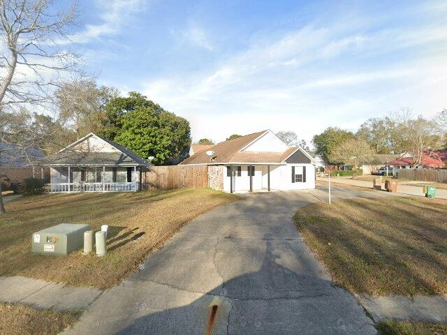 House image located at Diberville, MS 39540