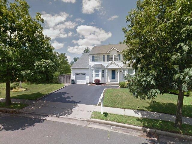 House image located at Farmingdale, NY 11735