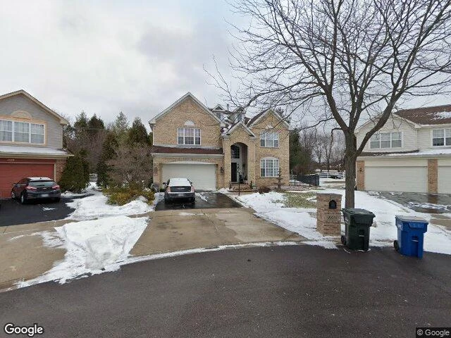 House image located at Carpentersville, IL 60110