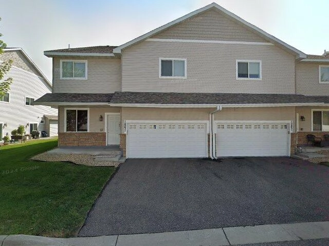 House image located at Saint Paul, MN 55109