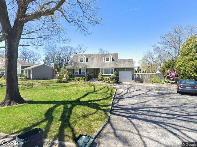 House image located at Commack, NY 11725