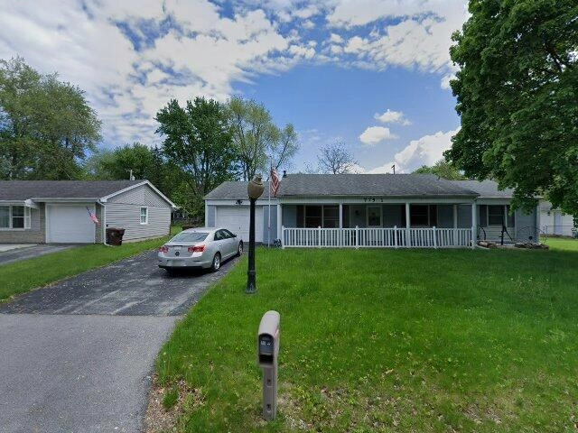 House image located at Valparaiso, IN 46385
