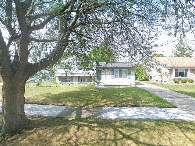 House image located at Canton, MI 48187