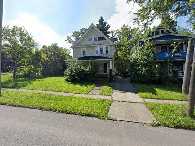 House image located at Cleveland, OH 44104
