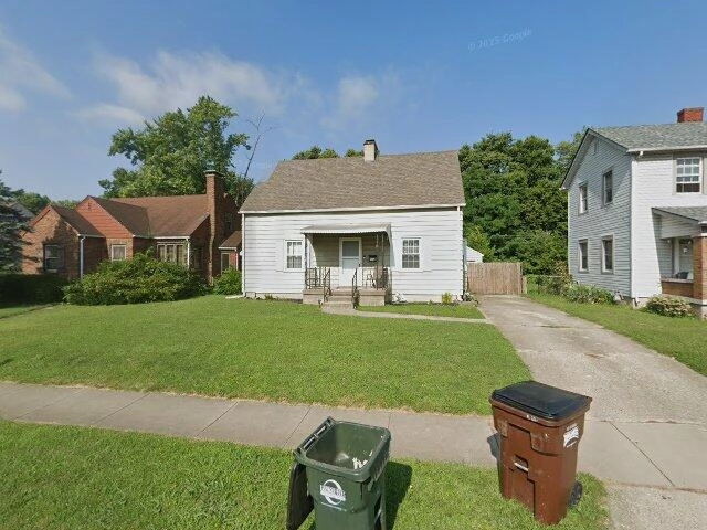 House image located at Middletown, OH 45042
