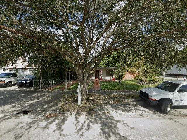 House image located at Hialeah, FL 33013