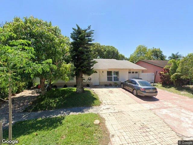 House image located at Lake Worth, FL 33463