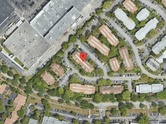 House image located at Miami, FL 33179