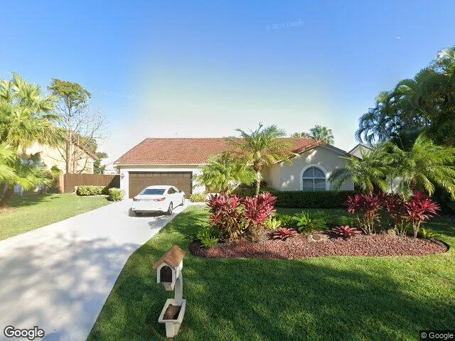 House image located at Miami, FL 33196