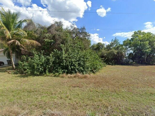 House image located at Cape Coral, FL 33909