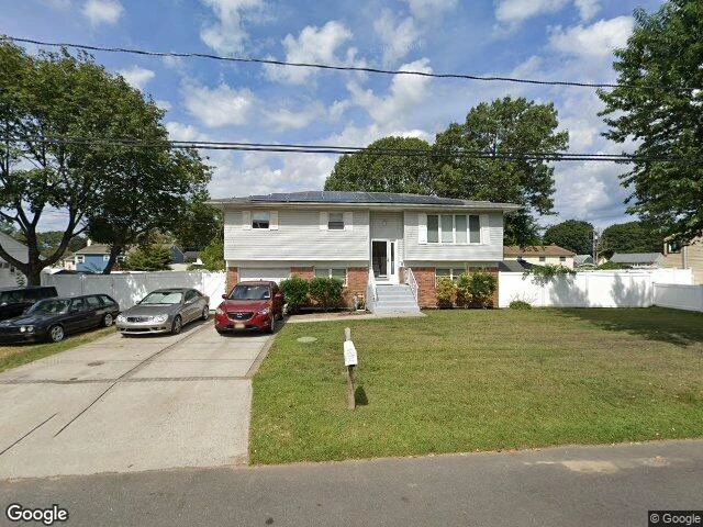 House image located at West Babylon, NY 11704