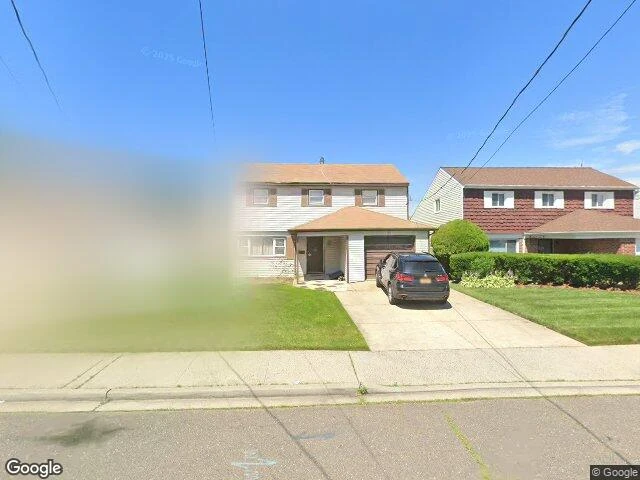 House image located at Freeport, NY 11520