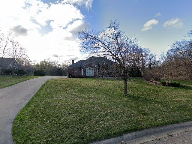 House image located at Milford, MI 48380