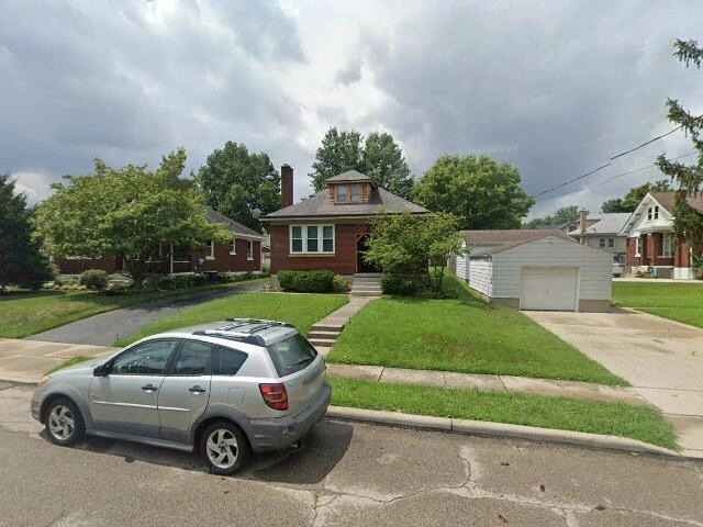 House image located at Cincinnati, OH 45211