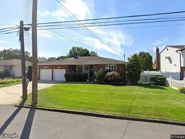 House image located at West Babylon, NY 11704