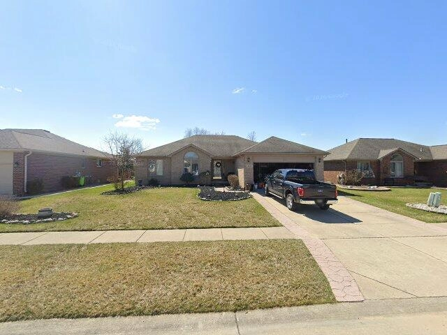 House image located at Macomb, MI 48044